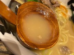 -无敌家现熬骨汤拉面(颐堤港店)