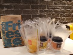 -麦当劳(广州新港东路第二分店)