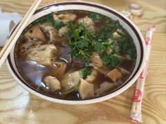 -清真·白家牛肉罩火烧老店(育才街店)