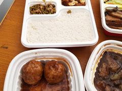 -田老师红烧肉(通州果园物美档口店)