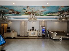-黄金水汇·美食(文锦渡店)