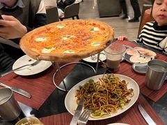 -WOLFGANG PUCK KITCHEN & BAR(迪士尼小镇店)