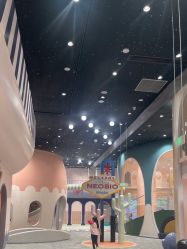 -奈尔宝家庭中心·亲子餐厅(鄞州万达店)