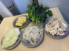 -月圆火锅(宁海东路二店)