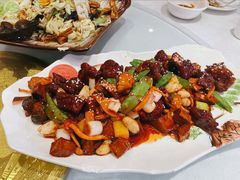 杏鲍菇牛肉粒-大眼锅贴水饺(河东店)