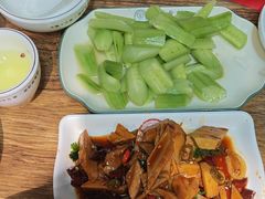 -叶派龙虾•招牌香辣蟹·海鲜(中海国际店)