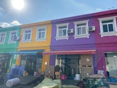 -上海龙吴水胜海发市场