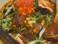 -百春原湖南牛肉粉(百联世纪店)