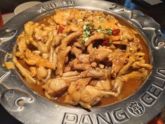 -胖哥俩肉蟹煲(富阳万达店)