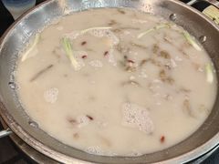 -老来福·非遗酸汤兔(凯旋路店)