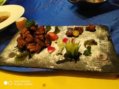 -皇冠明珠鱼翅楼(水上公园店)