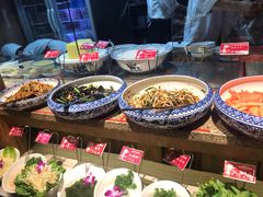 -野山舂·贵州现舂酸汤火锅(鸿通城店)