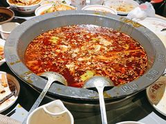 -吃城都·鱼蛙火锅(西玉龙街店)