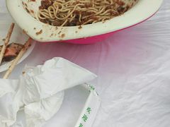 -霄汉牛三鲜湖北砂锅菜(万松园2店)