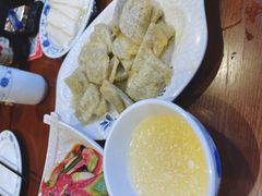 -亿诣蝎府炸酱面羊蝎子火锅(酷车小镇店)