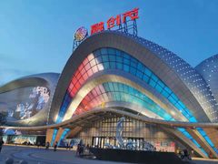 -融创茂-停车场