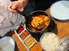 -明洞阿姨·韩式酱蟹烤肉·创意料理(三元桥店)