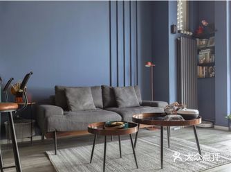 lT青年的42m²LOFT－黑灰蓝三色家超酷