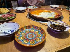 -洱火云南酸菜牛肉火锅(石景山当代商城店)