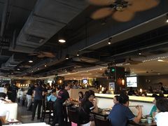 大堂-大头虾越式风味餐厅(光明广场店)