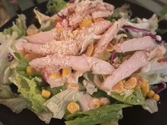 健康满分鸡肉色拉-AO cafe＆bistro
