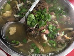 -谢老五跷脚牛肉·非遗传承店