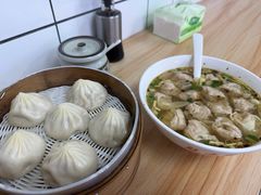 -苏亦铭馄饨店(凤凰西街店)