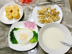 -乐禧母婴全自营月嫂(宝山店)