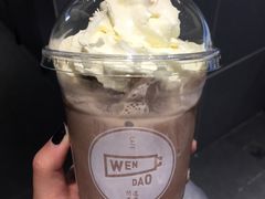 香醇摩卡冰-闻道万巷咖啡馆(南大街地铁站店)