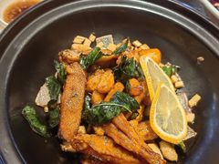 -前海沿·青岛菜(大拇指广场石老人店)