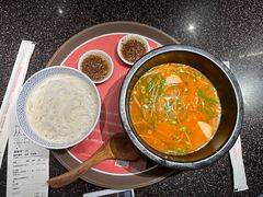 -妈妈故事米线(市府恒隆店)