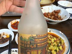 -富正毅三下锅·湘西韵味(天门山索道店)