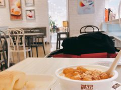 -梅龙镇广场