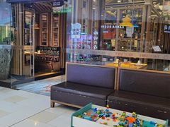 -王慧洁开口虾水饺·地道东北菜(银泰城店)