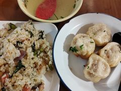 -舒蔡记生煎菜饭(云南中路店)