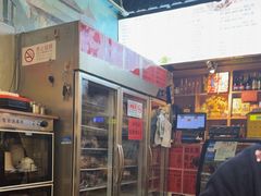-老天桥酱肉烧饼夹肘子(天桥店)