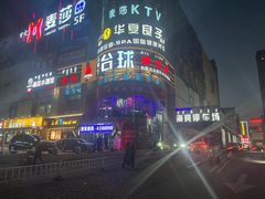 -海亮广场大酒店(万象城中山路地铁站店)