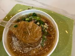 -食盈碗仔翅(星玺广场店)