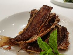 -品悦酒店(三林古镇店)