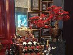 -海派悦庭·海胆烧麦·新融合菜(凯德广场店)