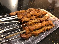 -老板很二(吉大店)
