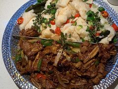 龙利鱼牛仔骨-小鱼小牛·鱼牛干锅·脆鱼火锅(世欧广场店)