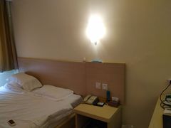 -和家宾馆(四季青店)