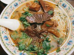 -金杨拉面王小吃面馆·牛三宝面·红烧牛肉粉