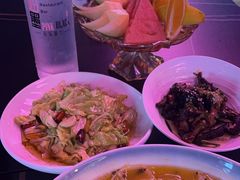 -粉墨特色菜·烧烤音乐酒馆