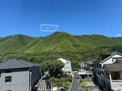 -安吉龙王山峡谷漂流