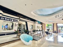 -皇马海口湾海景酒店(万绿园秀英港店)