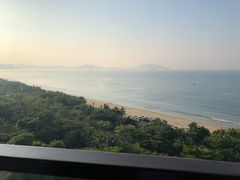 -三亚湾海居铂尔曼度假酒店