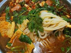 -柳州肥姨妈大骨螺蛳粉(江宁万达店)
