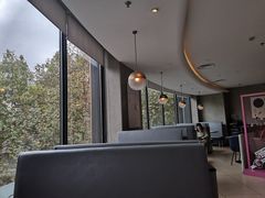 -必胜客(阿诗玛店)